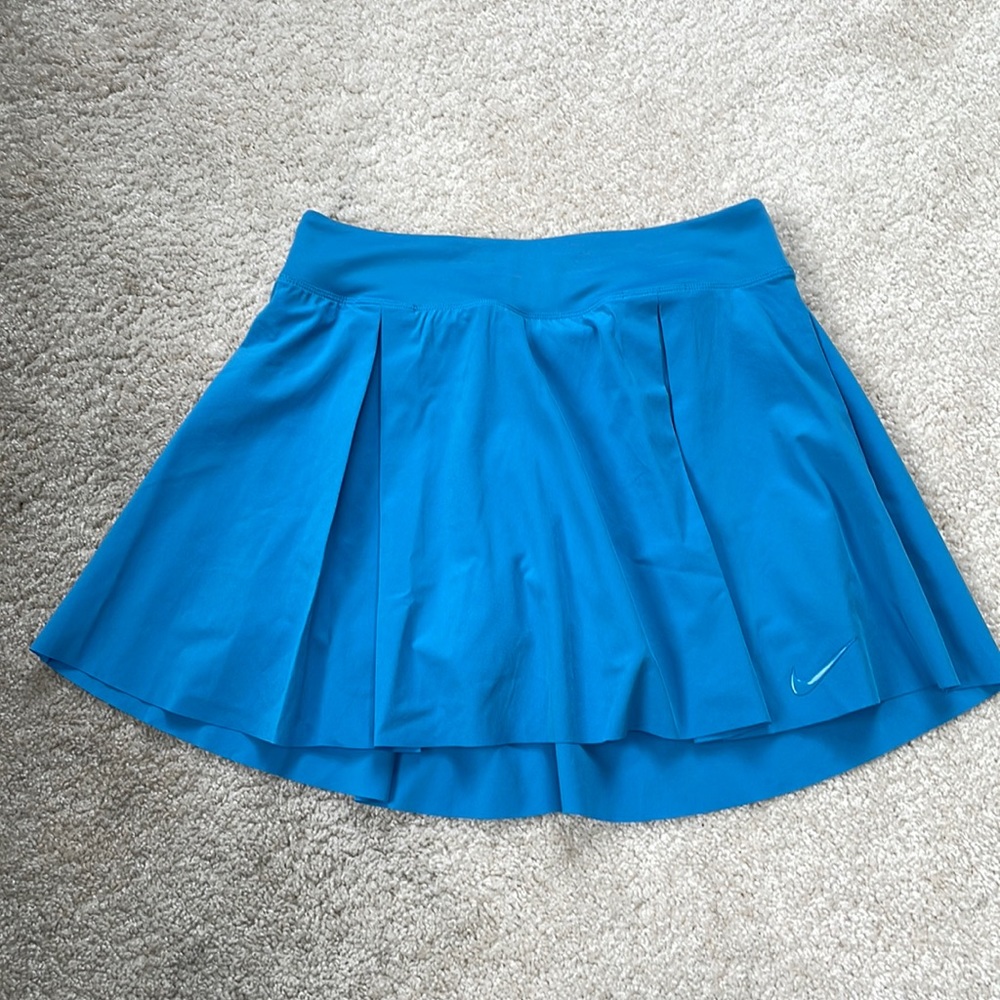 NWT Nike Women's Club 15'' Golf Skirt